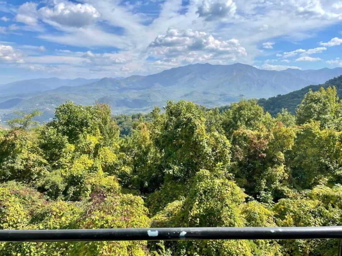 Top Of The Smokies Гетлинбург Екстериор снимка